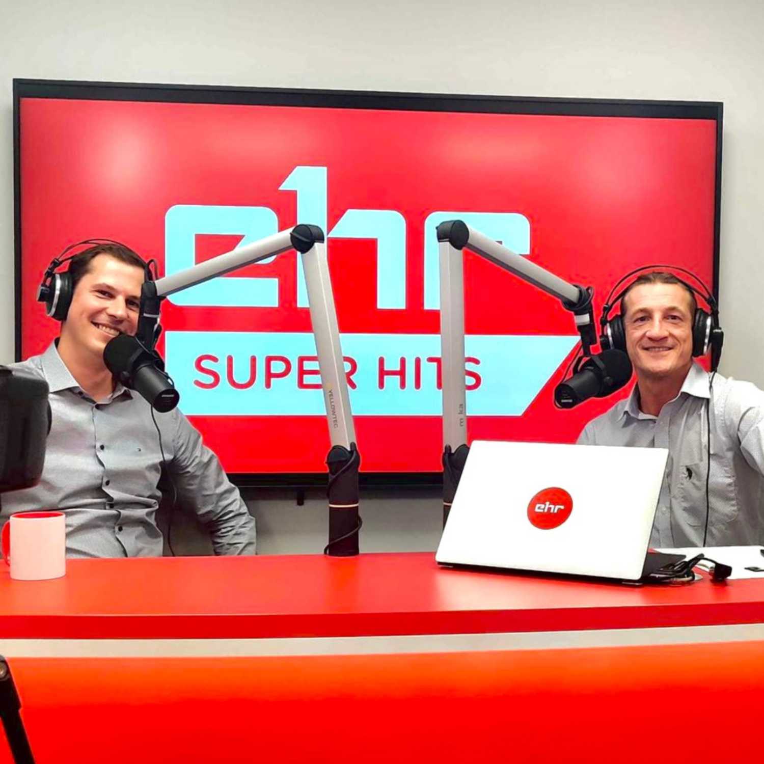 MANAS DZĪVES SUPERHITS