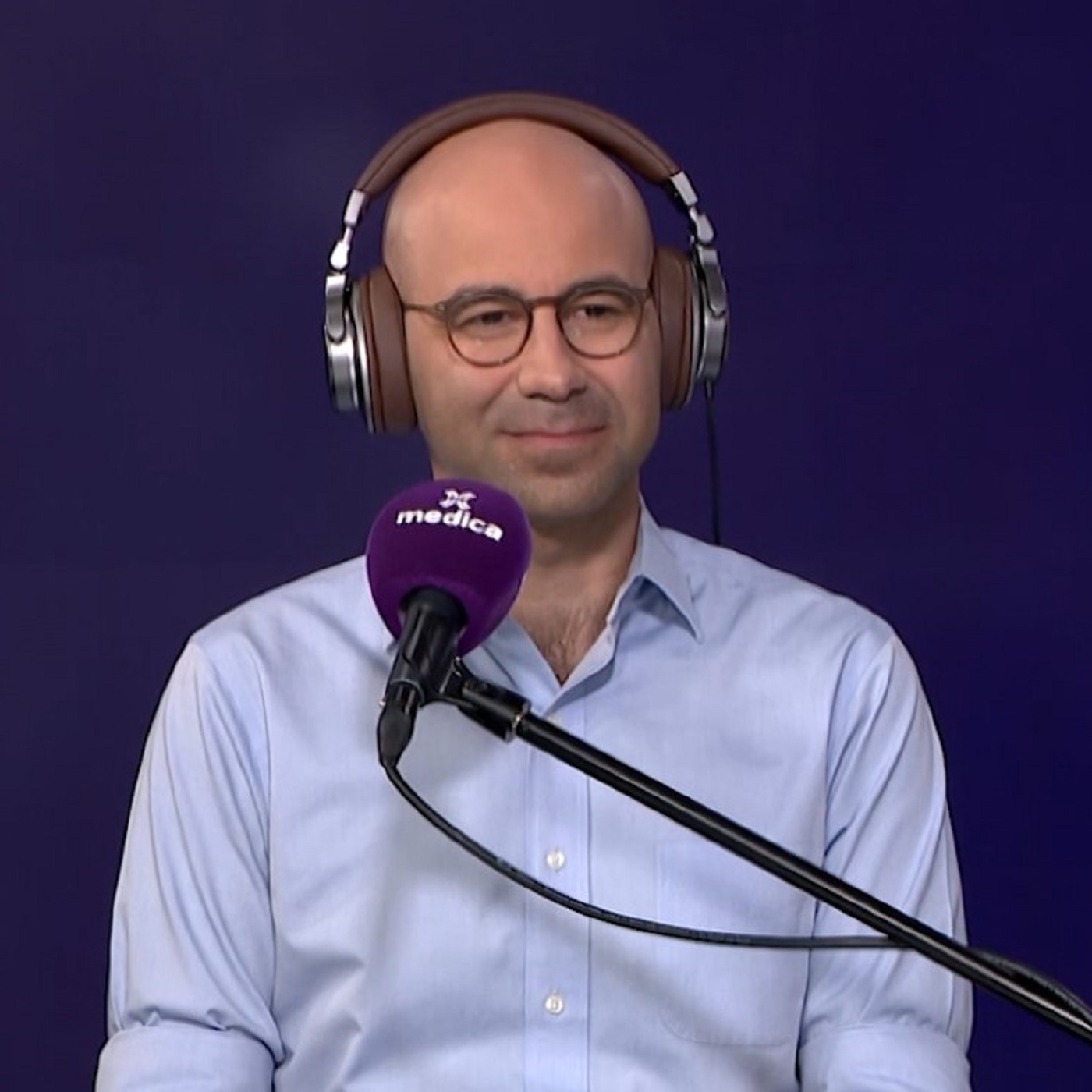 מהי ממברנה אפירטינלית (ERM) ניתוחי רשתית- ד"ר אליק רוזנפלד episode artwork