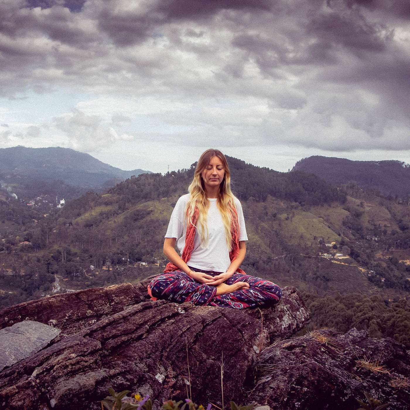 Top 3 Mindfulness Exercises To Calm Your Mind, Body, And Soul