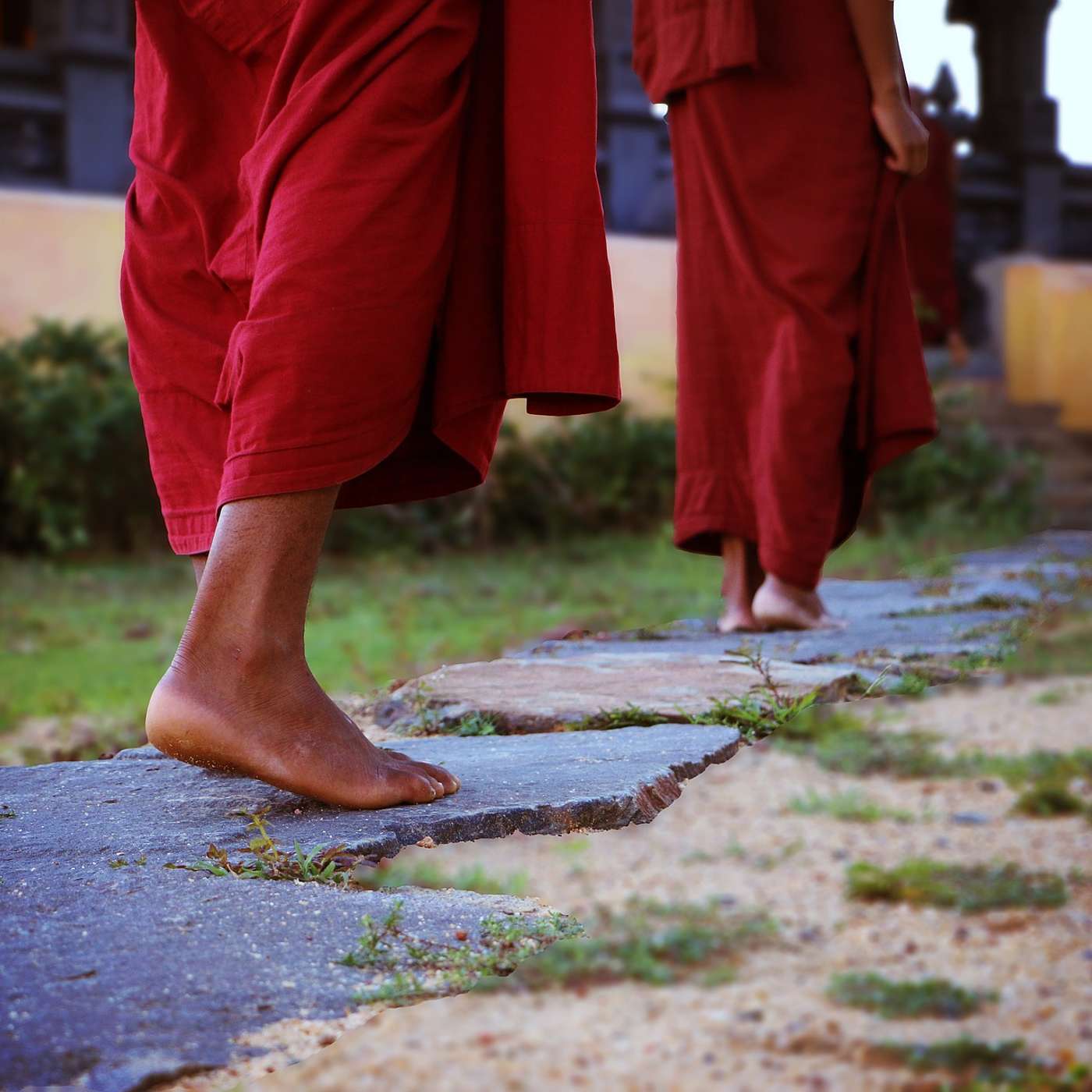 Quick 10:00 Guided Walking Meditation Instructions