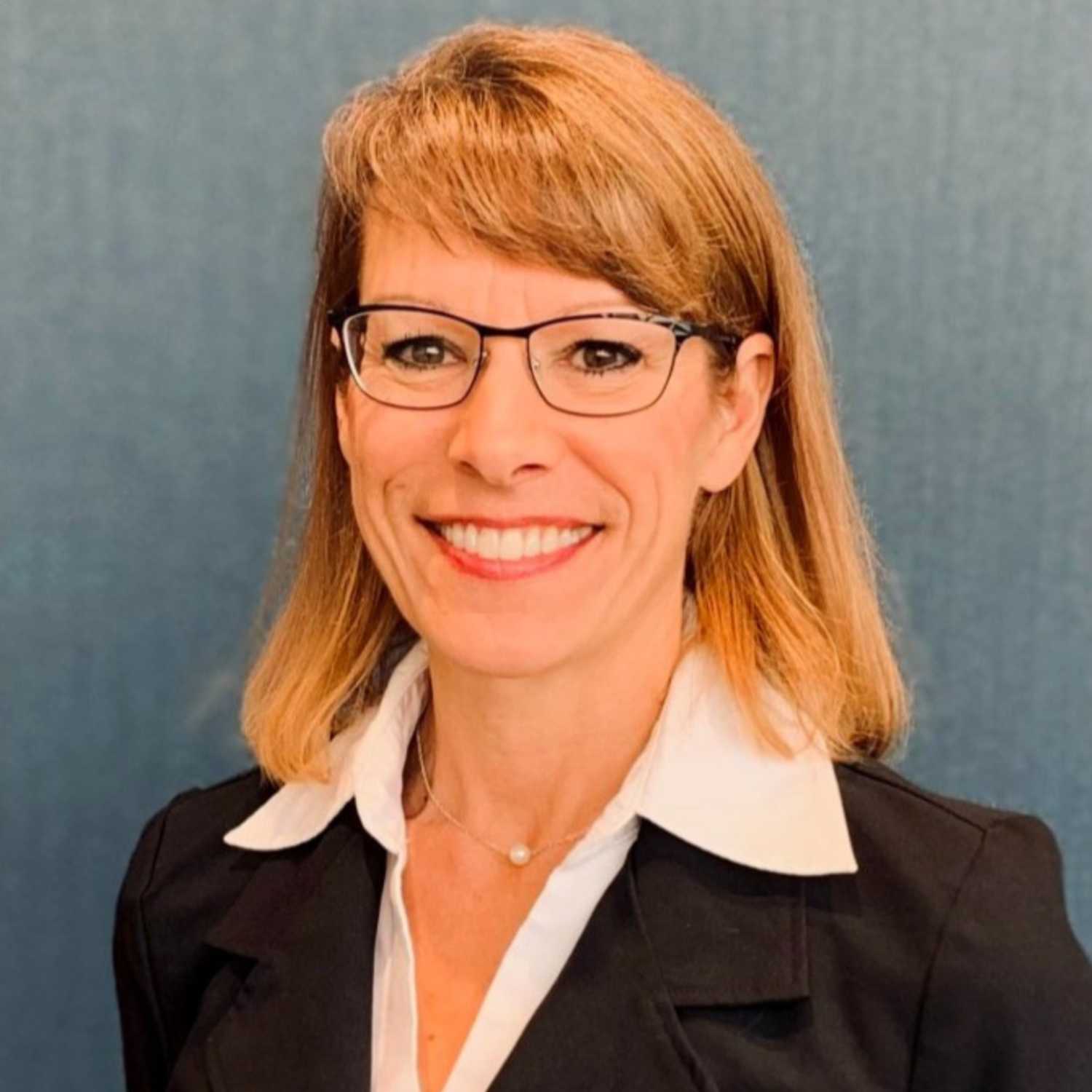 Pros Cons & How To's of Becoming a Contract Recruiter w/ Lesley Hackett-Relievant Medsystems