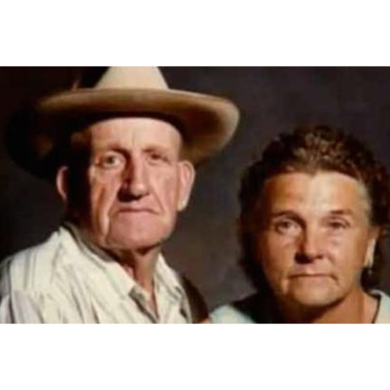 Missouri Mayhem: Mystery & Murder with Mindy & Megan!