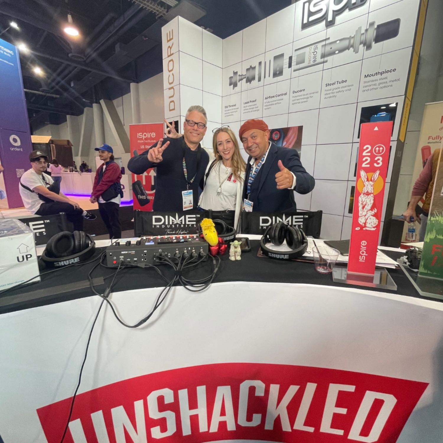 MITA Unshackled: Pioneer of the cannabis industry Andrew DeAngelo sits with Demitri Downing & Luna Stower from Ispire episode artwork