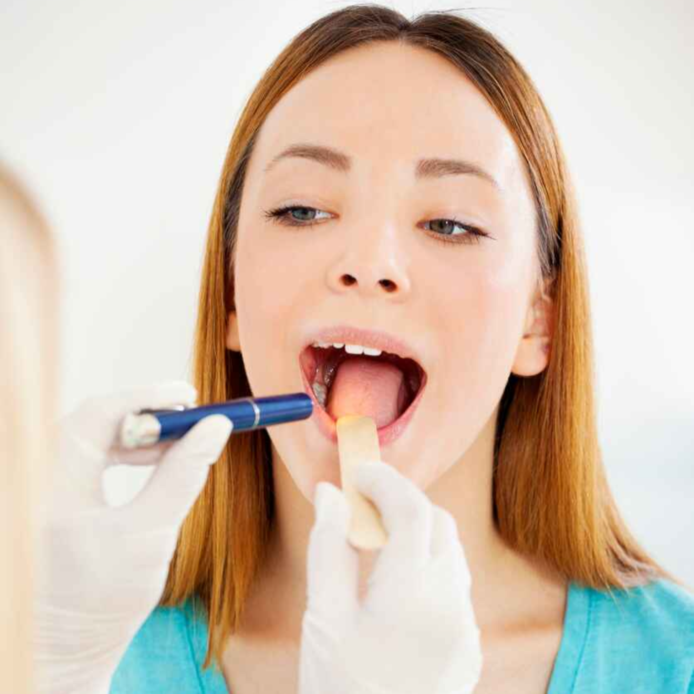 What Causes White Spots on the Back of the Throat episode artwork