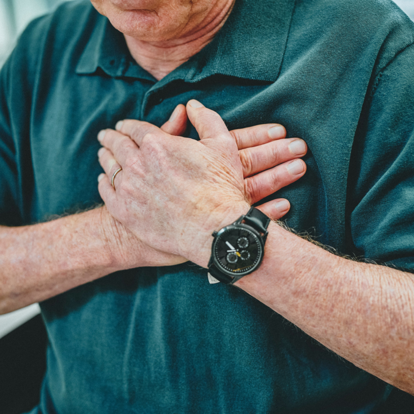 Anxiety Chest Pain: Signs, Symptoms & How To Treat episode artwork