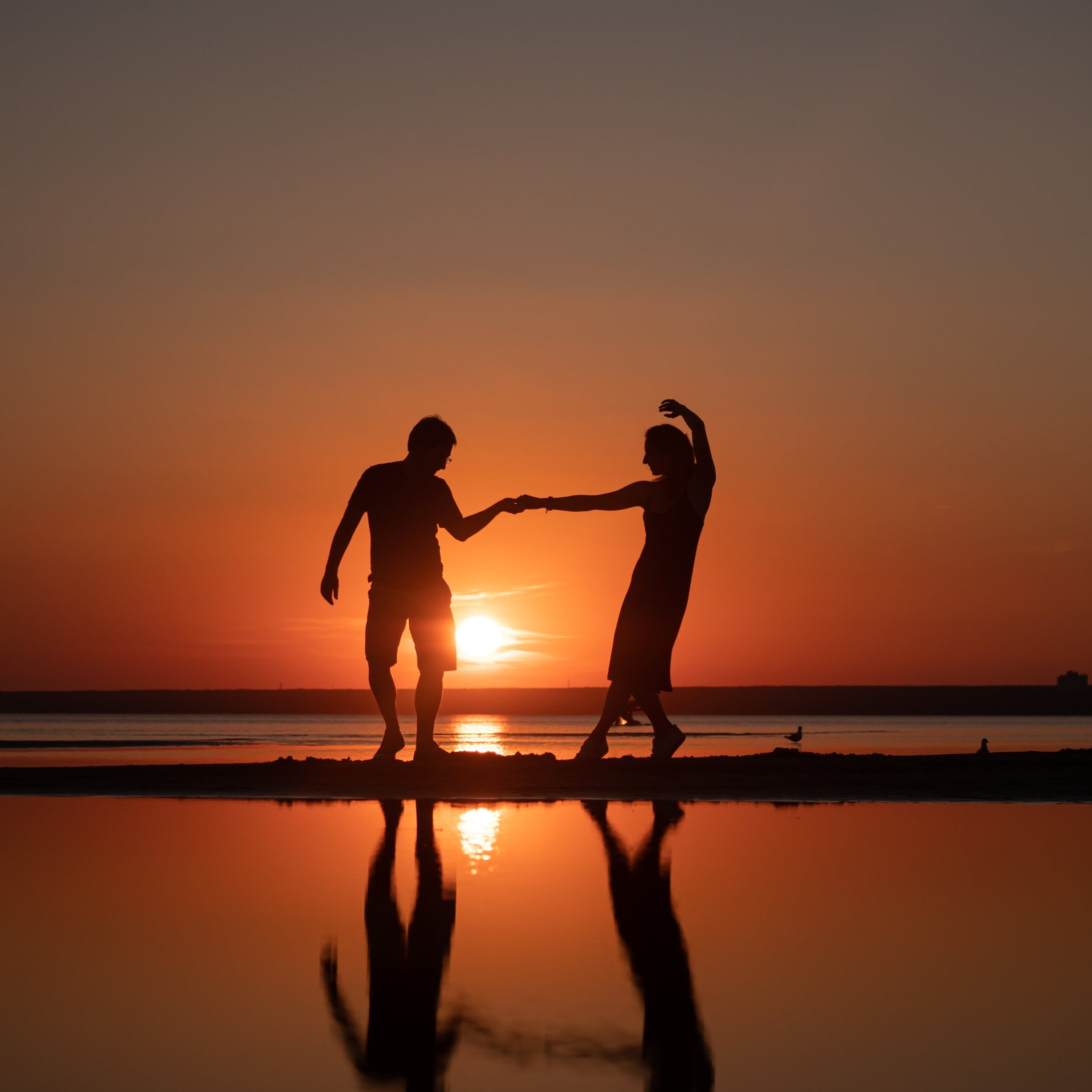 Independent Love: A Symphony of Freedom and Passion