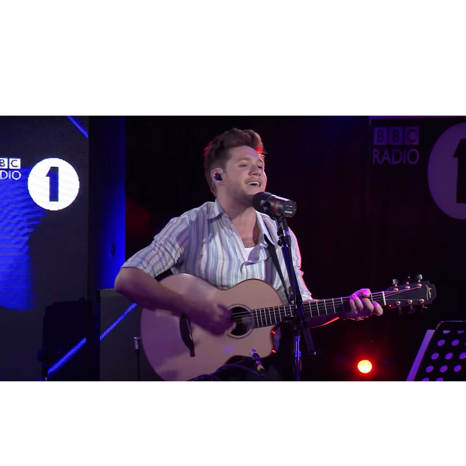 Niall Horan Circles Cover