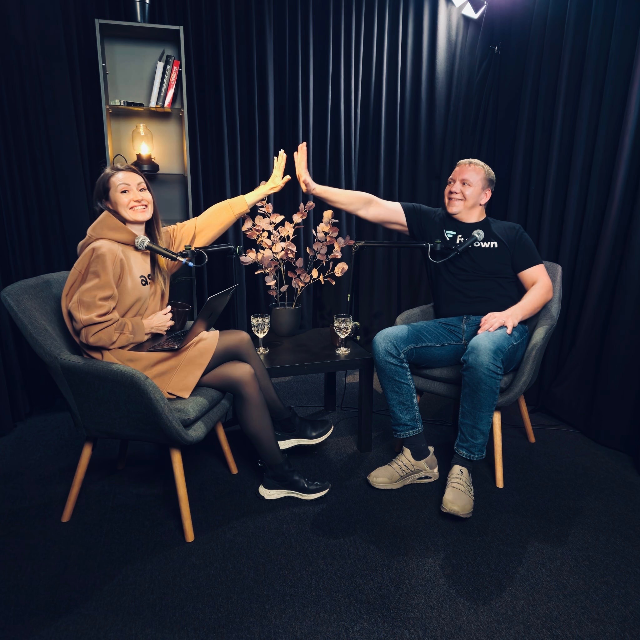 No Filters: Balancing 2 Startups & 3 Little Kids 🎙️ podcast artwork