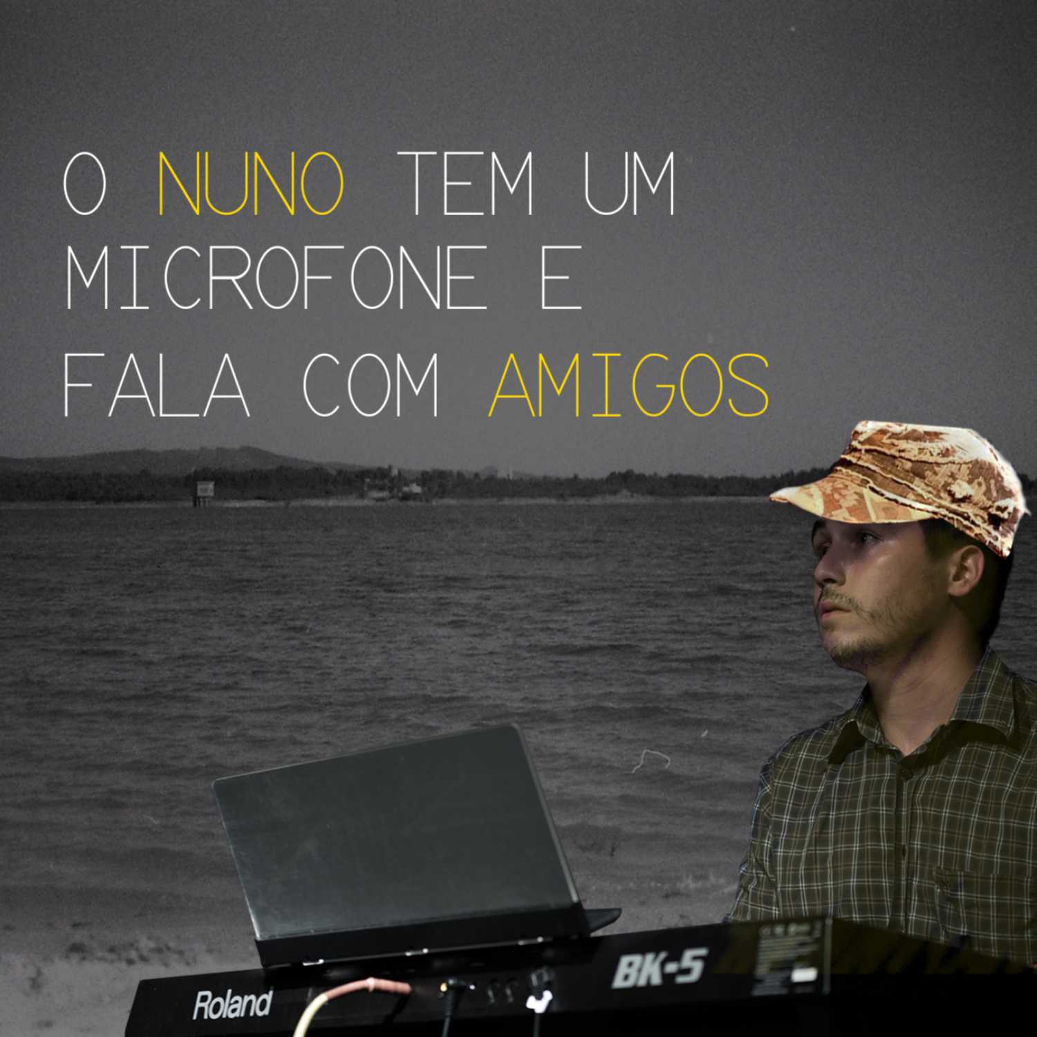 O Nuno Tem um Microfone e Fala com Amigos