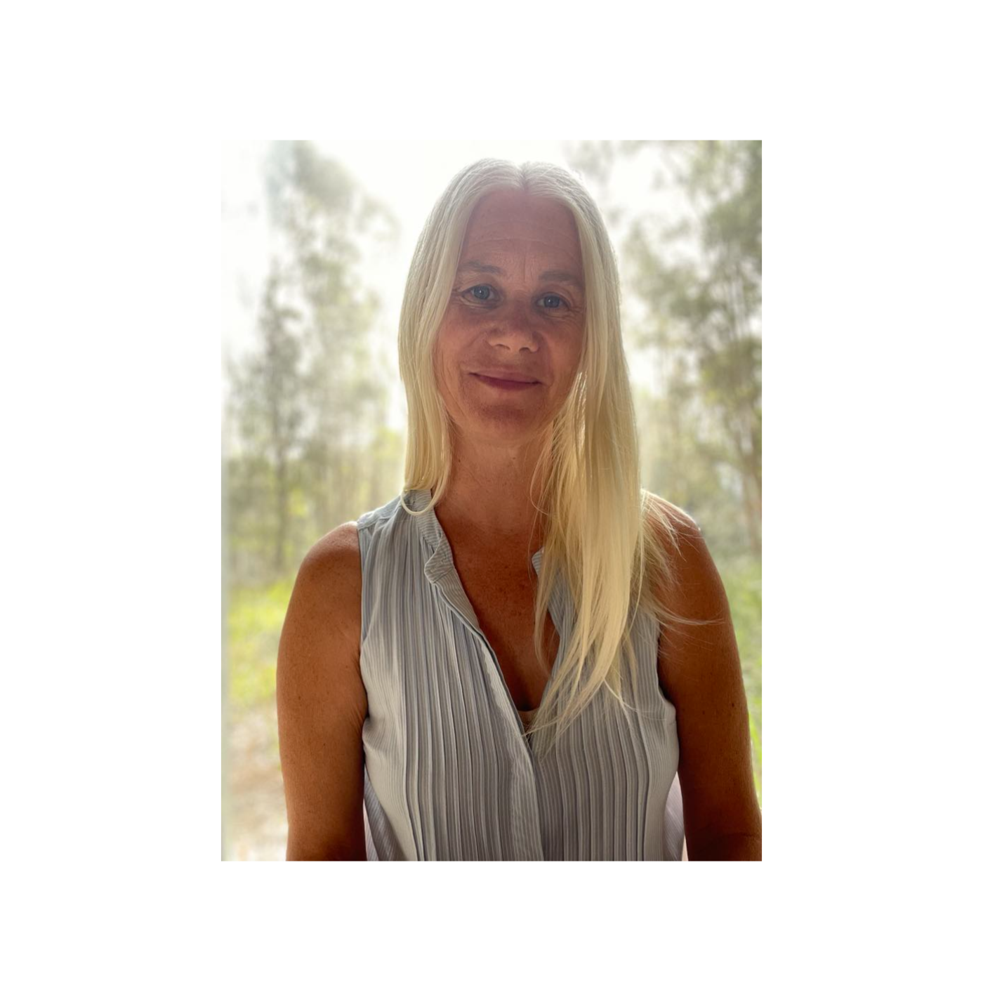 One Foot in Both Worlds - Keeping It Real with Tania and Nette - Intro