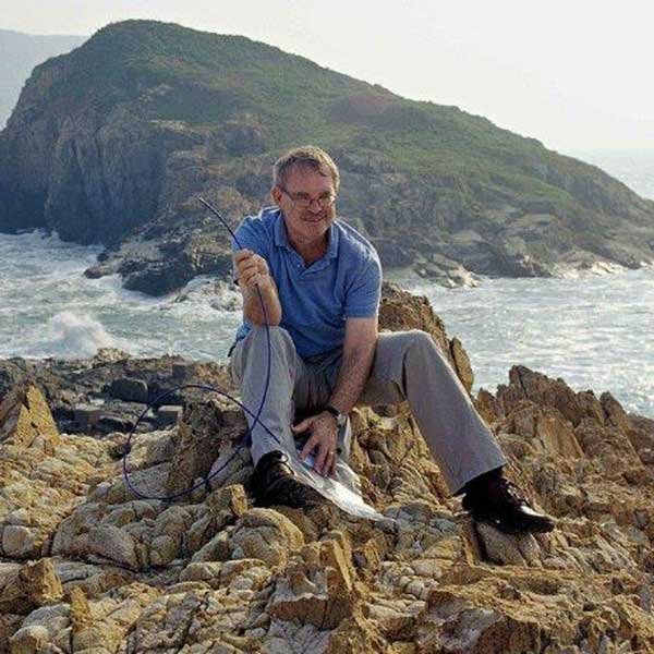 Sustainability, Climate Change, Renewable Energy, Politics, Activism, Biodiversity, Carbon Footprint, Wildlife, Regenerative Agriculture, Circular Economy, Extinction, Net-Zero · One Planet Podcast