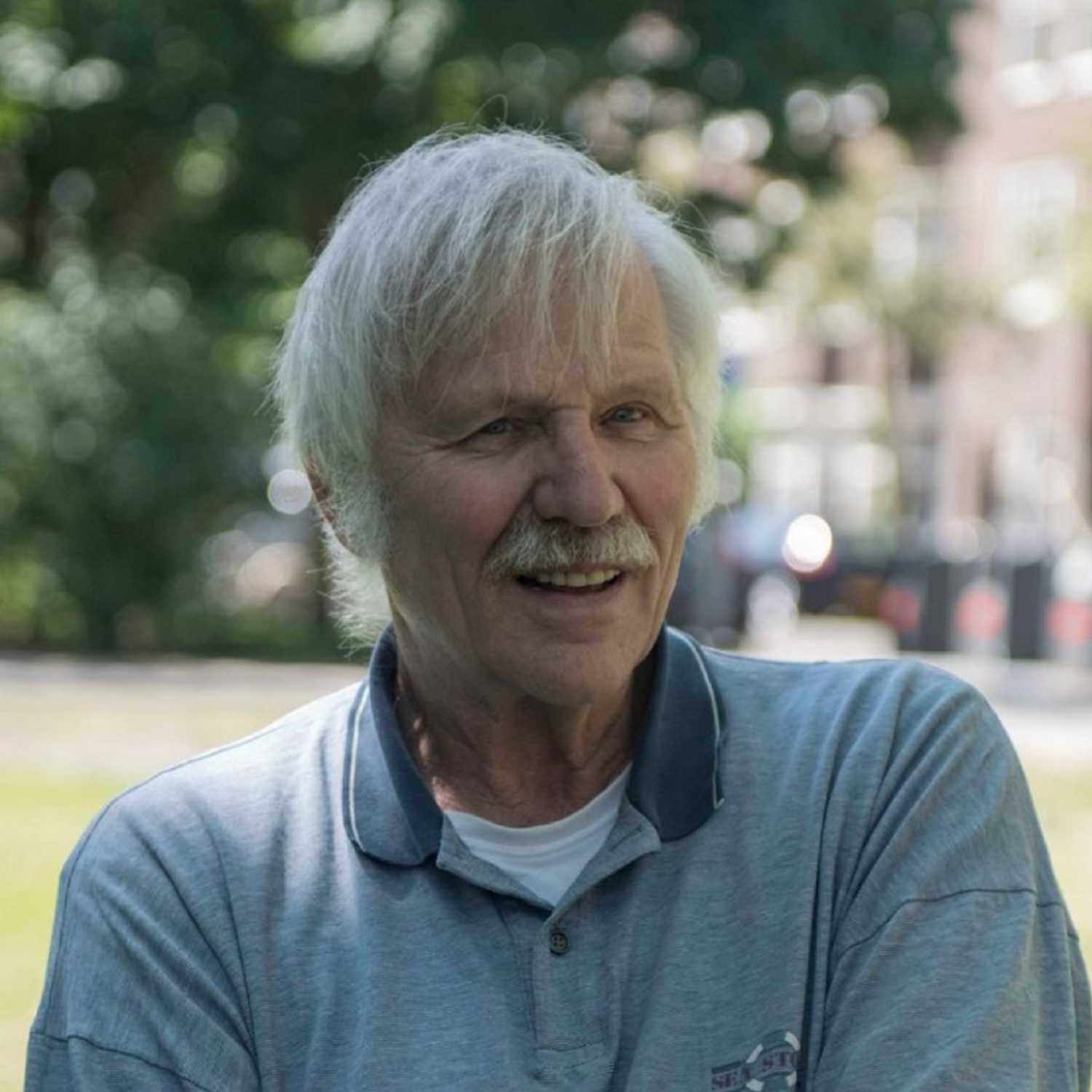 #001 - Dick Neijssel: Kindervakantiehuis AZ25, Burgerinitiatieven, Vrijwilligers, Overheidsinvloed