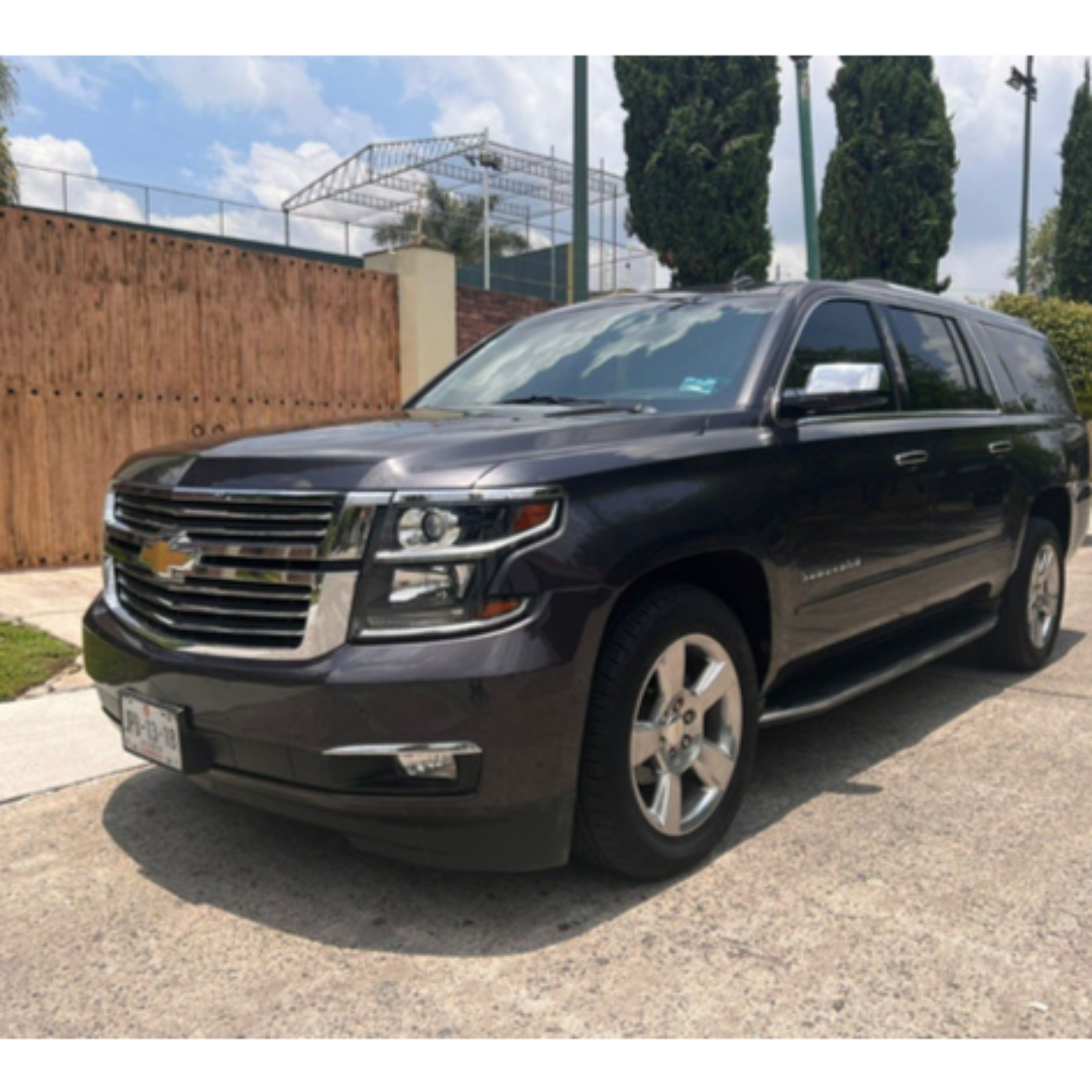 BLINDAJE DE CAMIONETAS DEL GOBIERNO DE TLAXCALA TERMINA EN MANOS DE UN EMPRESARIO DE OSCURO PASADO 🚨🚘💰