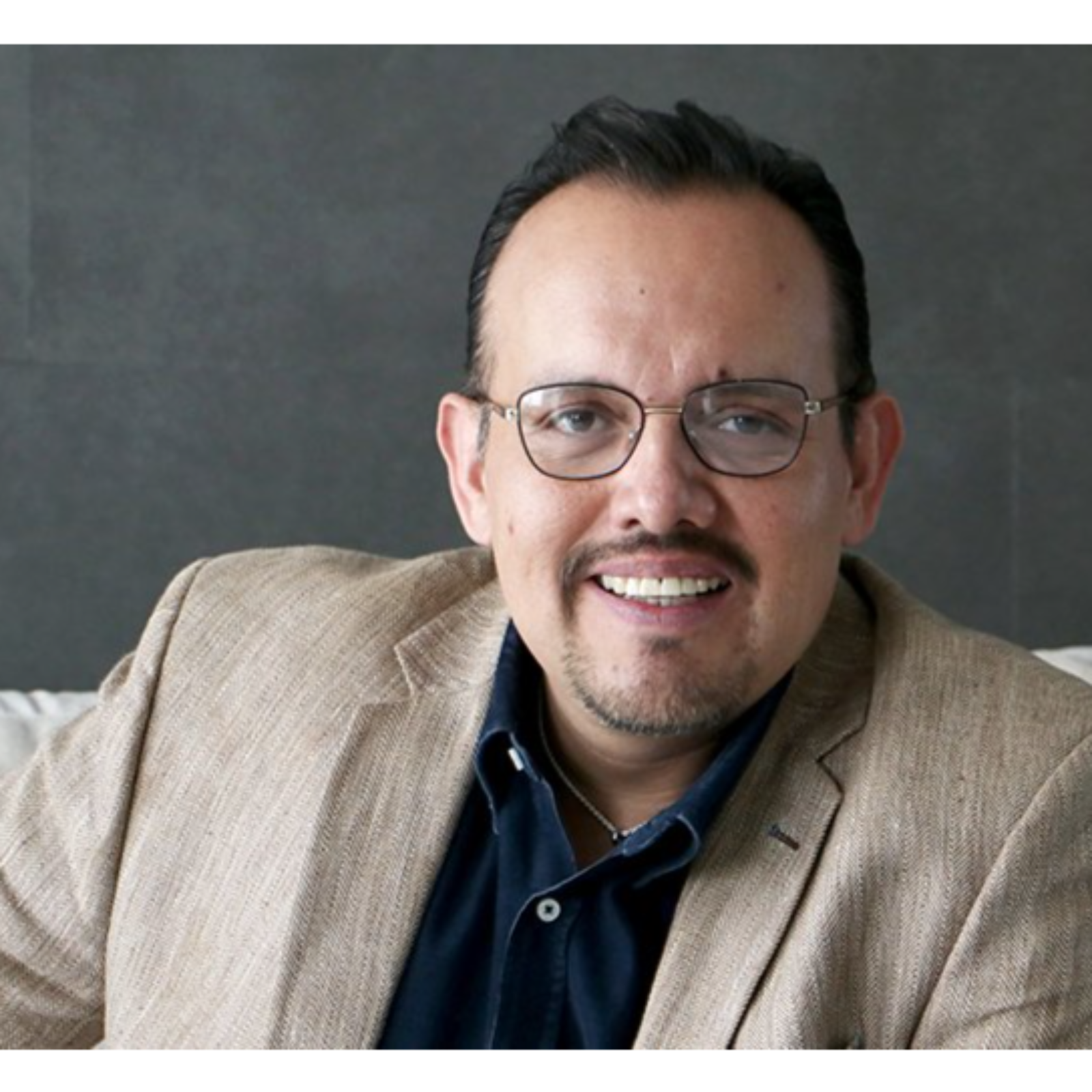 En #PeligrosaNoticias te invitamos a escuchar la entrevista exclusiva con Juan Manuel Cambrón, dirigente estatal del PRD, quien denuncia el uso inadecuado de una carpa de circo instalada dentro de la Plaza de Toros Jorge "El Ranchero" Aguilar 🎪🐂.