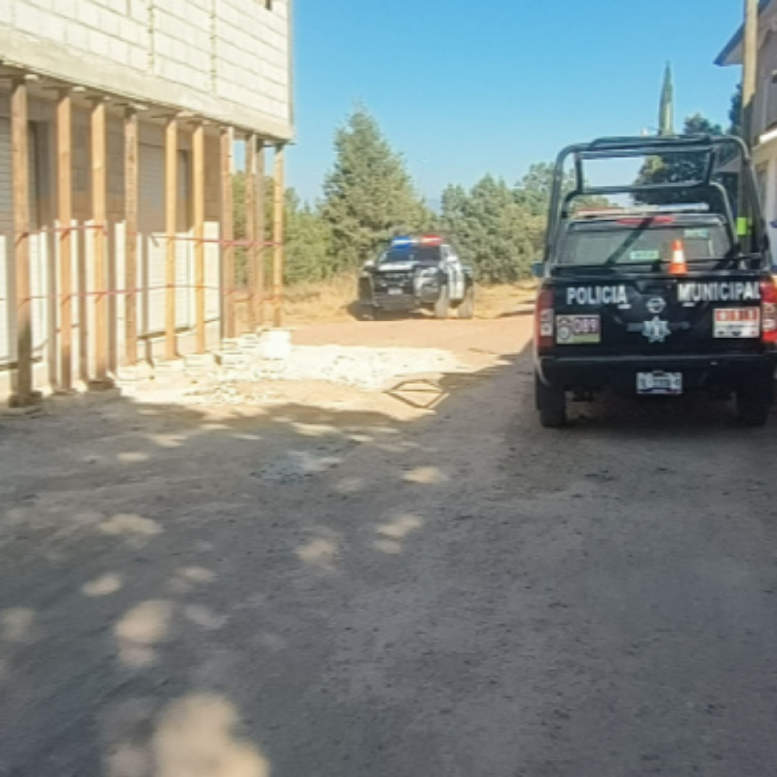 MUERE ADULTO MAYOR POR PRESUNTA INTOXICACIÓN EN TETLA; AUTORIDADES LLEGAN TARDE OTRA VEZ 🚨🕯️😡