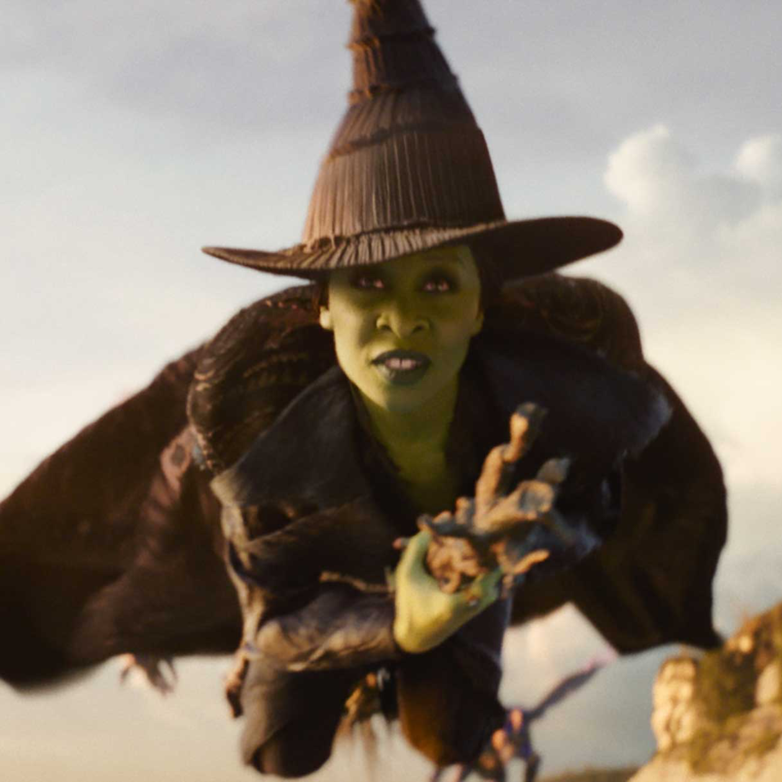 Pop Cultural Quintessentials with Qubed