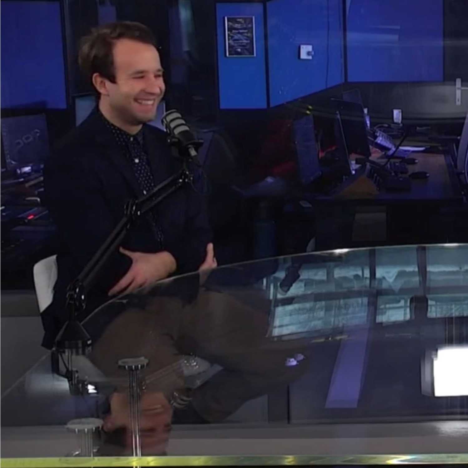 Nik Škrlec: Če se smejimo, pomeni, da smo brihtni - z Alenom Podlesnikom