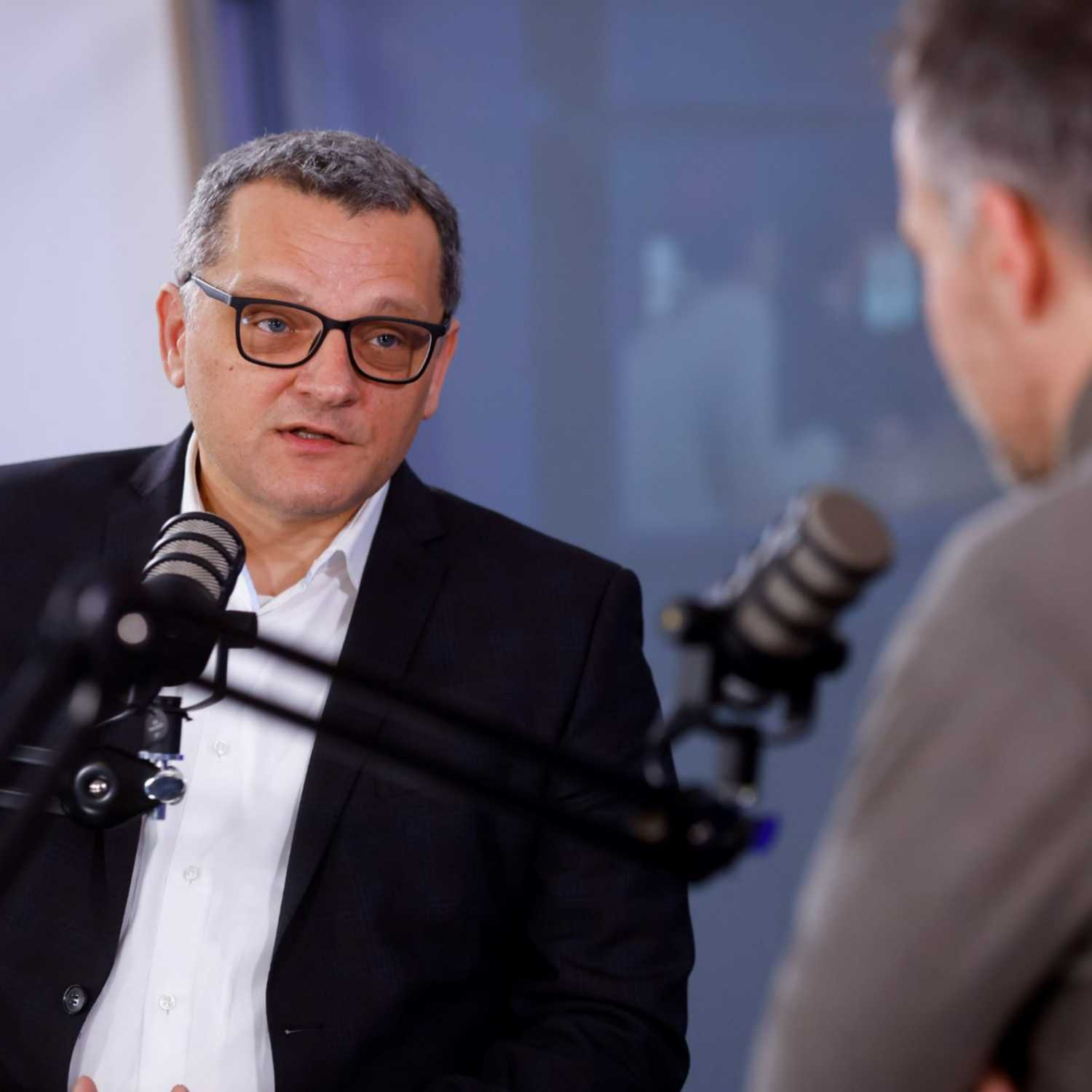 Prepoved motorjev na notranje zgorevanje: Bo vožnja še dostopna vsem? - z Miho Drozgom