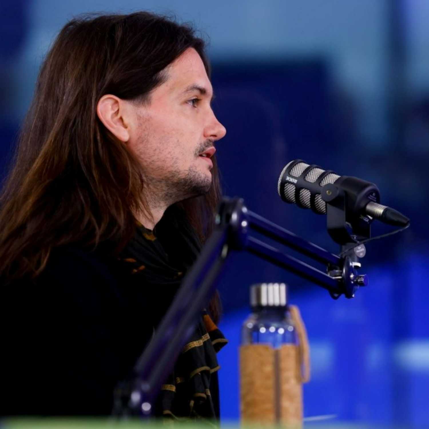 Anže Rozman: Nihče od mojih kolegov ni odraščal v deželi s tako dobro glasbo - z Janezom Usenikom