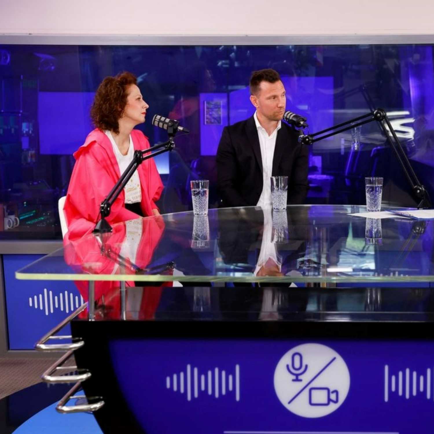 Ob dnevu oceanov: o težavah in rešitvah - s Karmelino Husejnović