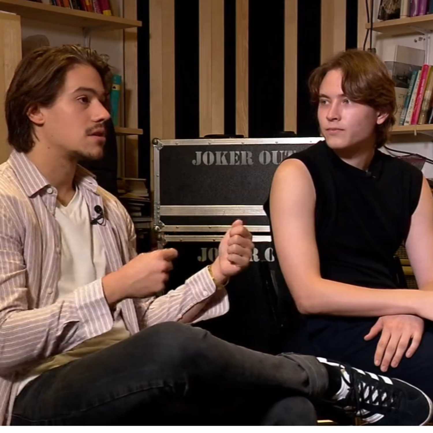 Bojan: Ko sem se zavedel, kako ključen del podobe je to, sem izključil Instagram - s Simonom Vadnjalom