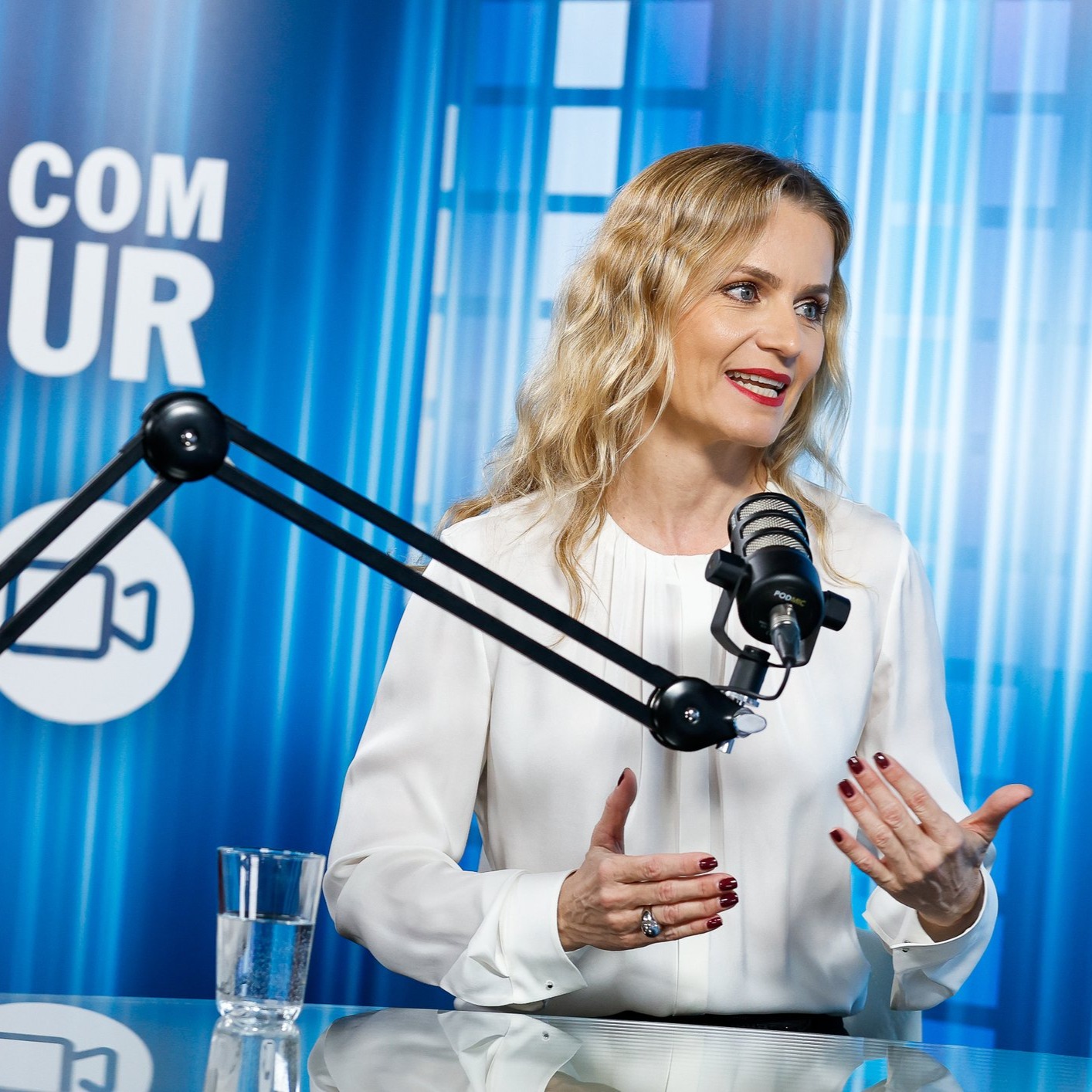 Katarina Kresal: Ali podporniki SDS sploh vedo, zakaj protestirajo? - z Žigo Bončo