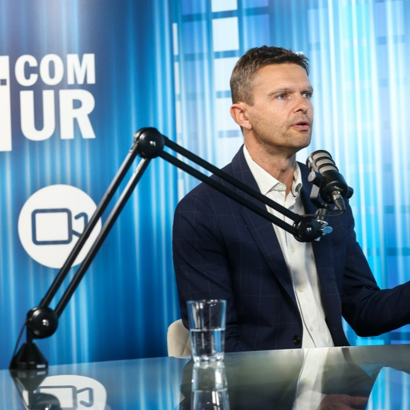 Finančni POPkast: Od solin do omrežja, slovenski tehnološki velikan - z Adijem Omerovićem