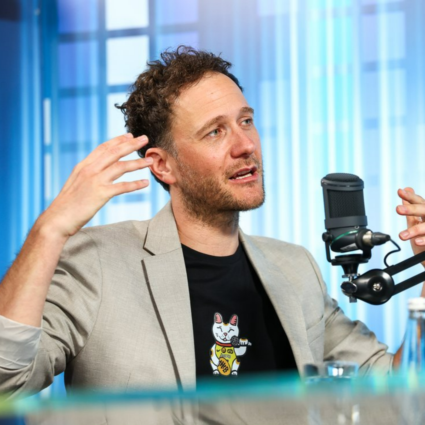 Klemen iskreno o Evroviziji: Psihično te razsuje na prafaktorje - z Evo Mavrič