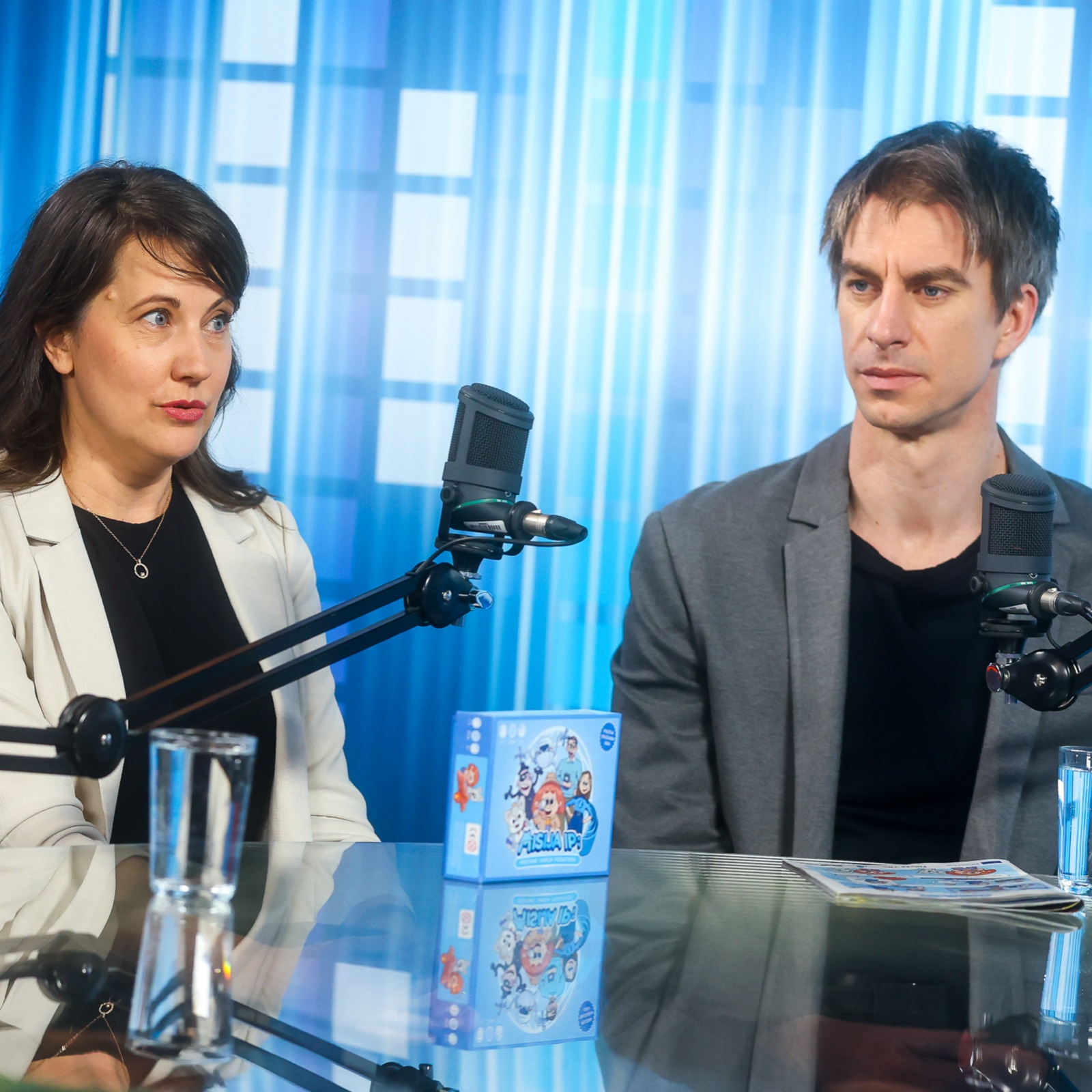 Skozi humor in igro do večje varnosti na spletu - z Majo Pavlin