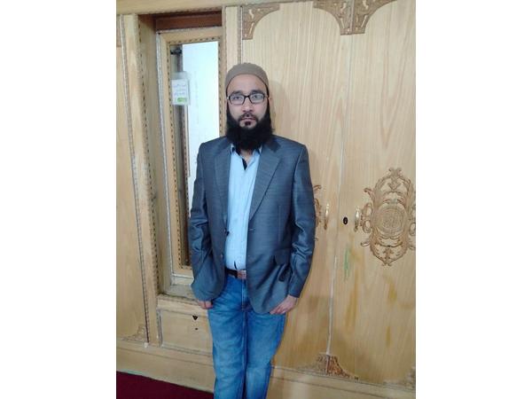 Quintessential Listening: Poetry Online Radio Presents Kawsar Khalil episode artwork