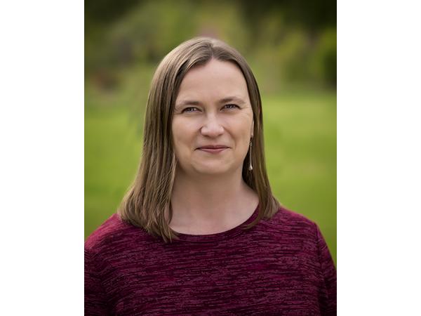 Quintessential Listening: Poetry Online Radio Presents Serena Agusto-Cox episode artwork