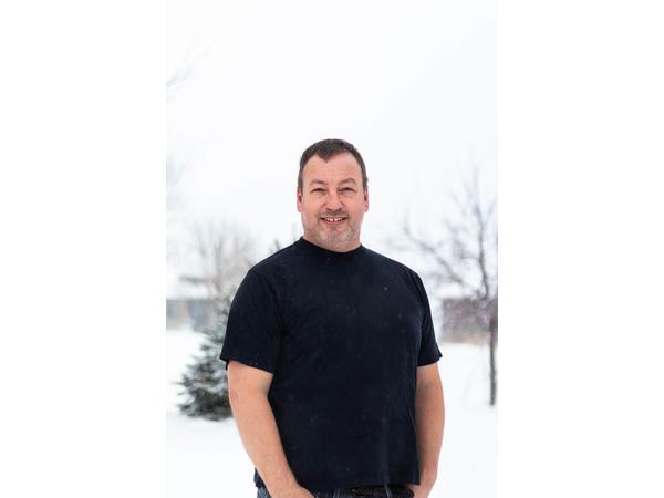 Quintessential Listening: Poetry Online Radio Presents Jamey Boelhower episode artwork