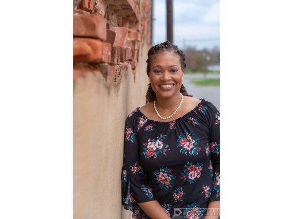 Quintessential Listening: Poetry Online Radio Presents Deelynn Leigh episode artwork
