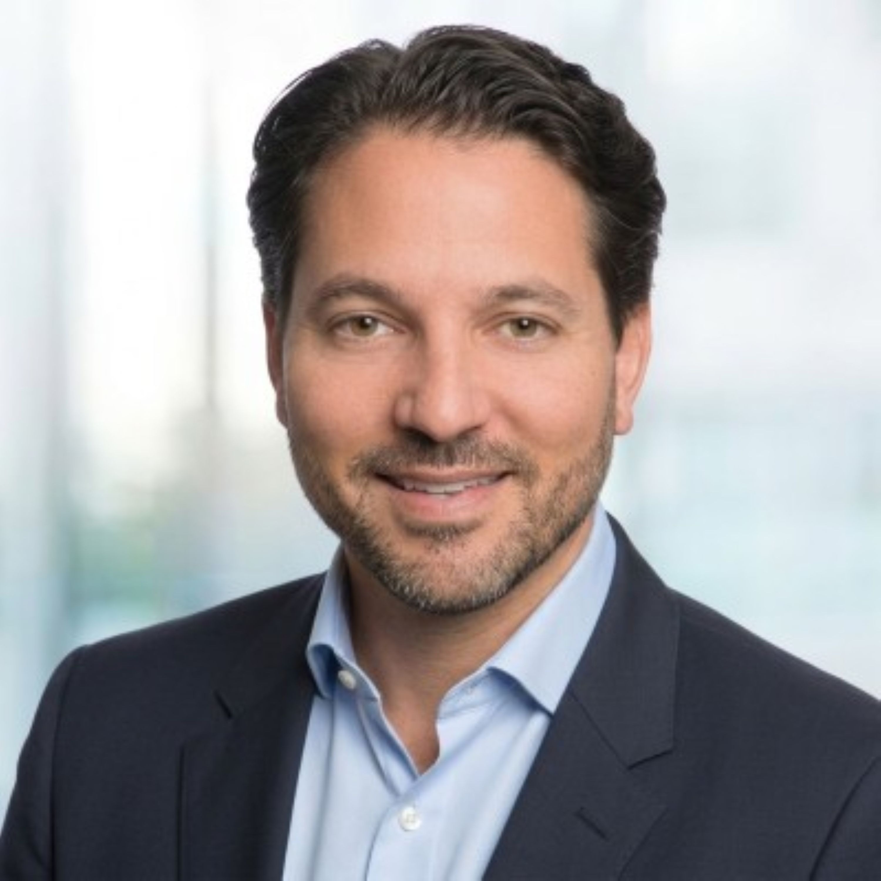 Naama Koreh Schmoozing with Brian Soloway, Managing Director, Healthcare Technology Investment Banking at Aeris Partners episode artwork