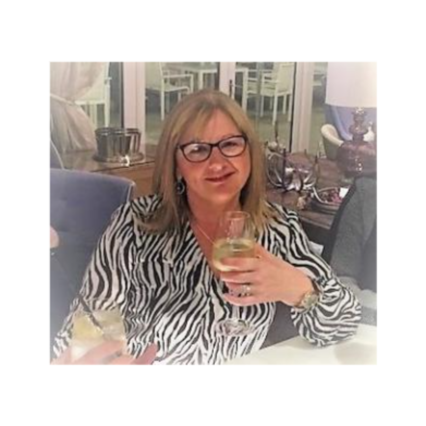Suzie Mac - Sunday Chill out Show!