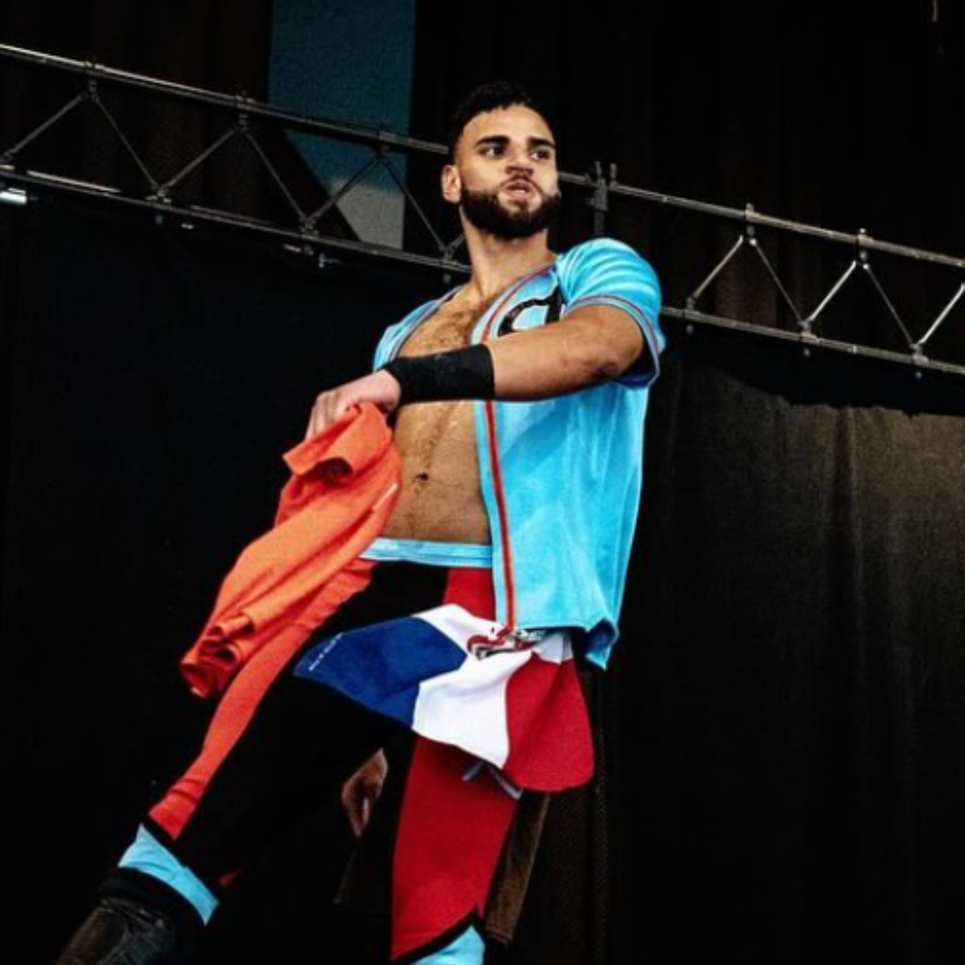 Snug Wrestling