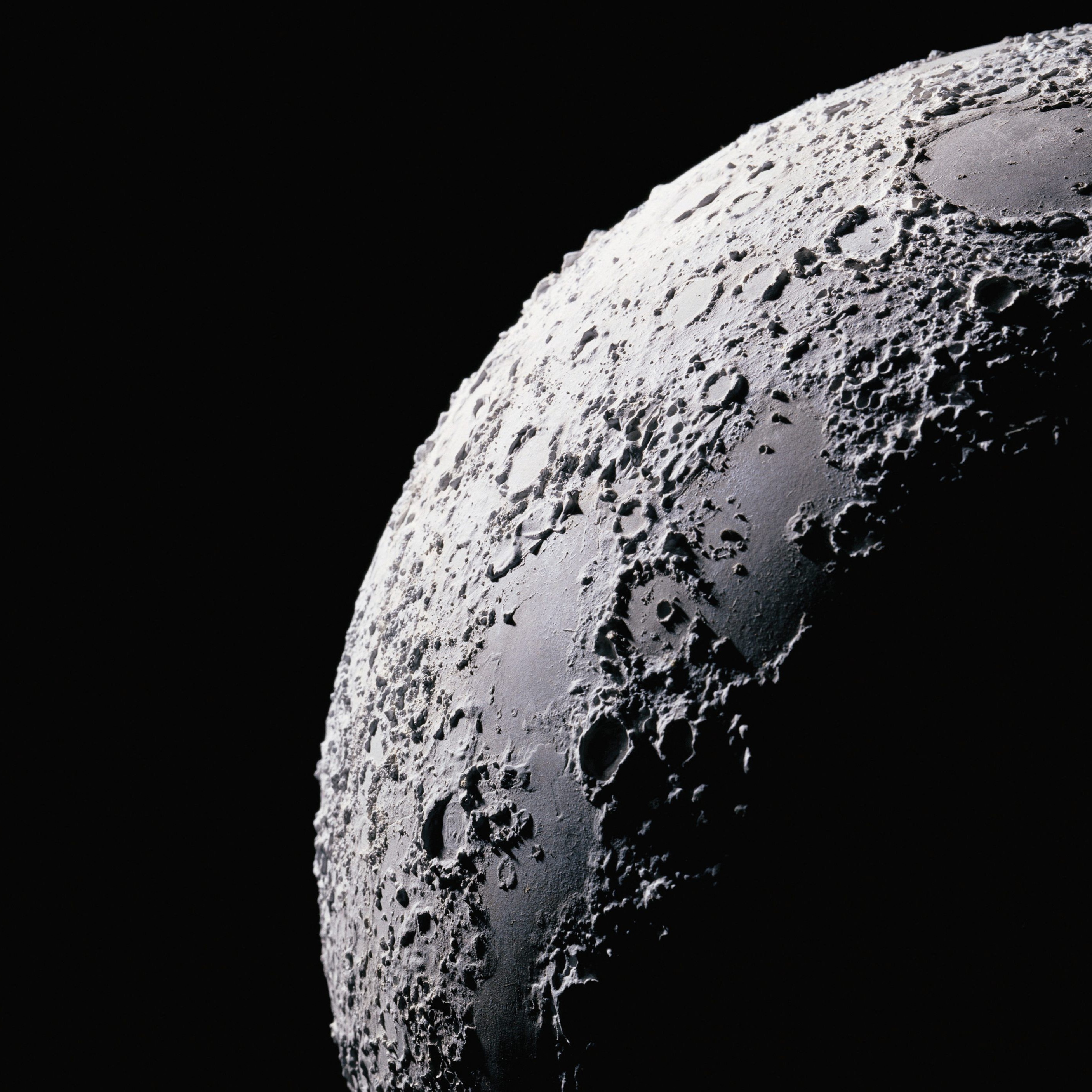 Moon Matrix Reversal Meditation: Realigning Your Energy Bodies to the Solar-Gaia Circuit episode artwork