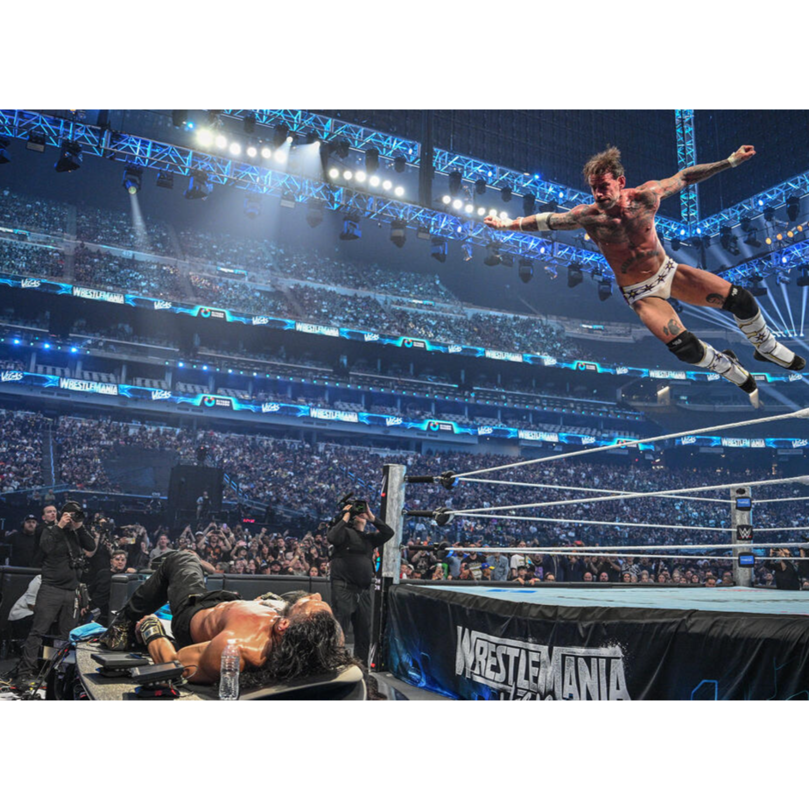 Amazing Bookends, Solid Middle: WrestleMania 42 Night Two (Sunday) Review episode artwork
