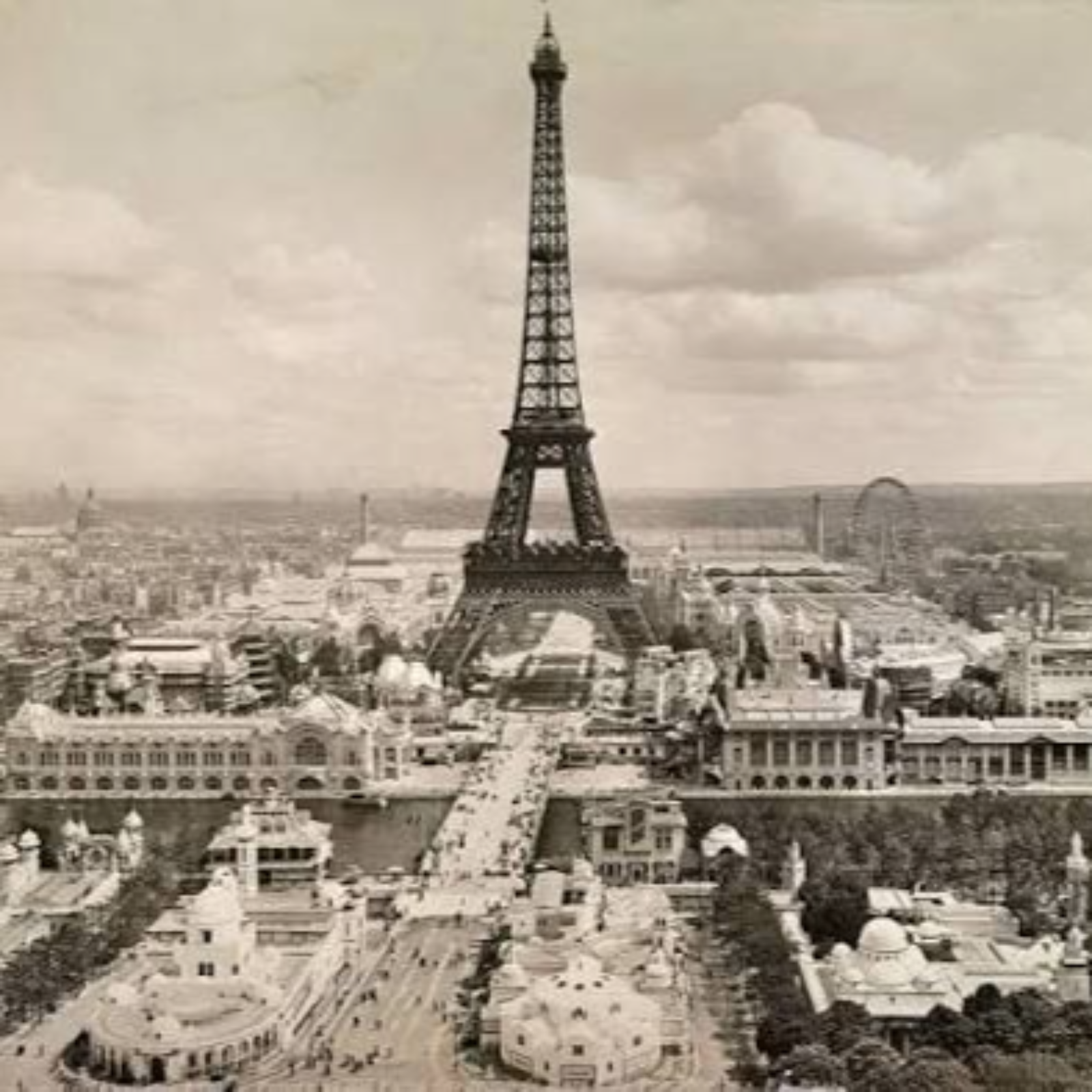 The Eiffel Tower Scam episode artwork