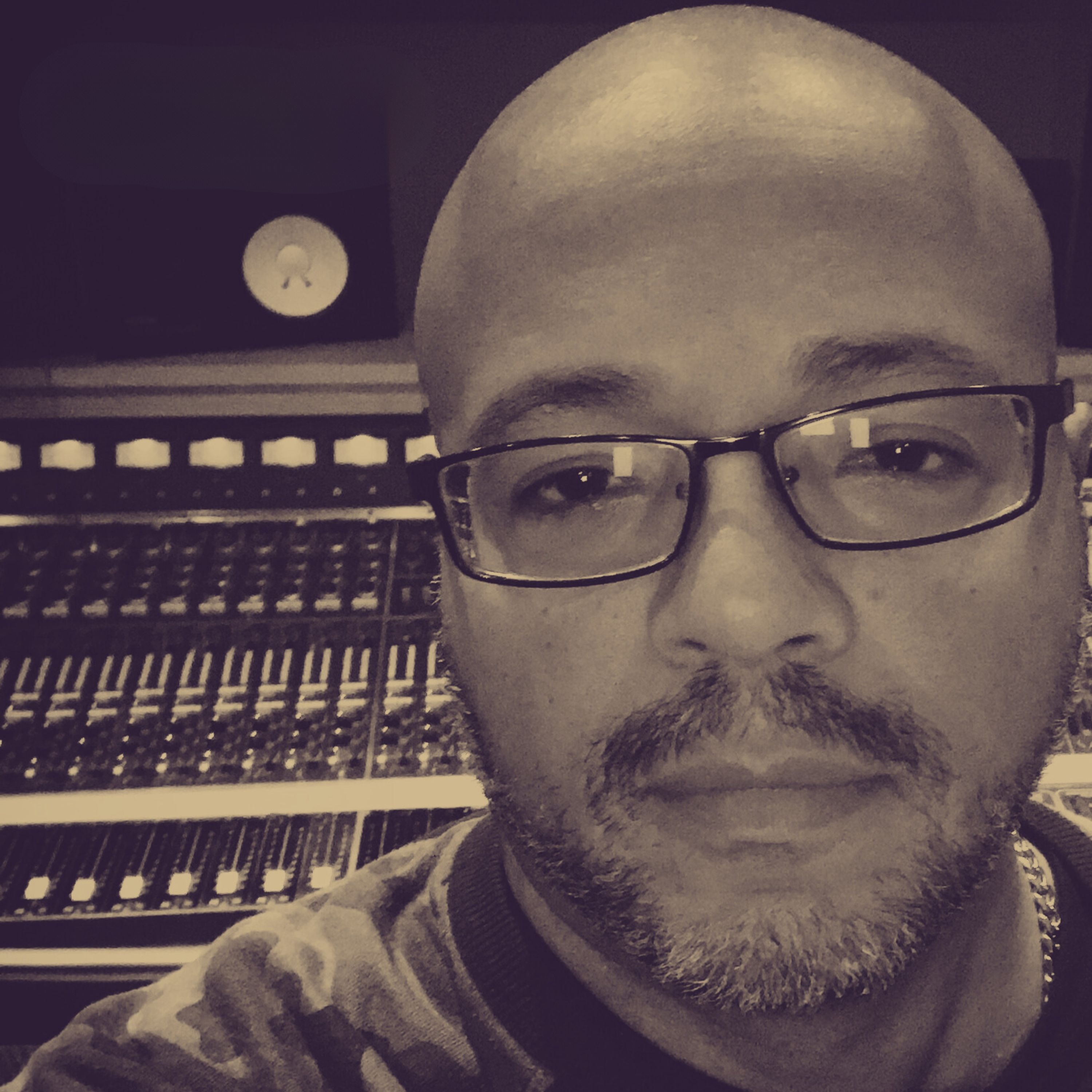Talking Blues - Interview & Promote Blues Musicians