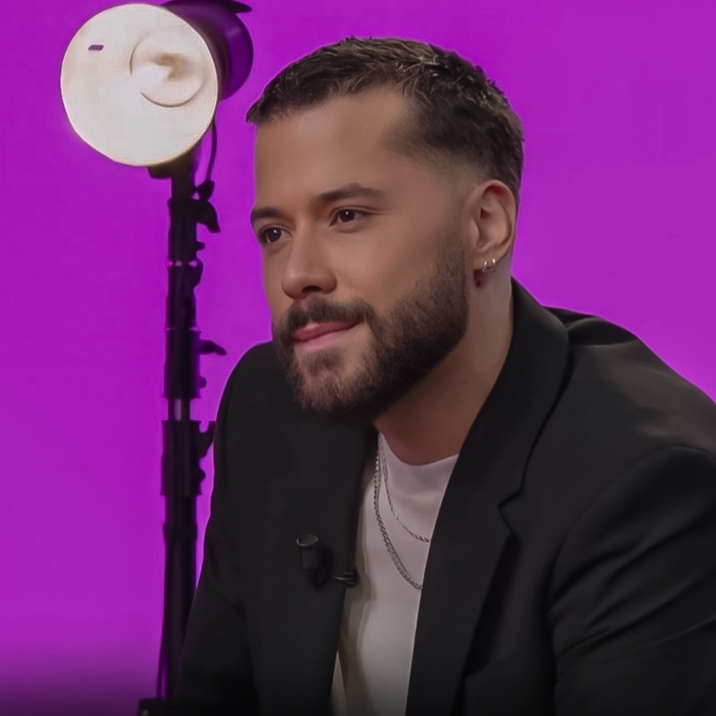 Shpend Lipa — Canapé 