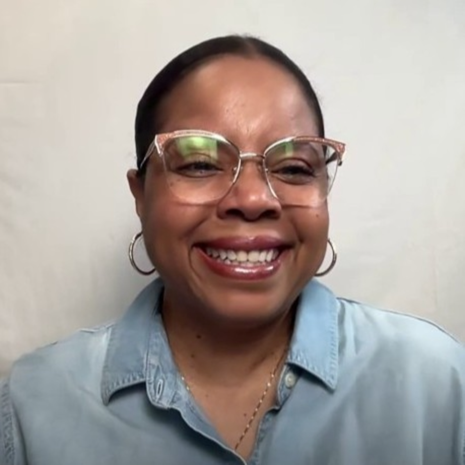 I Didn't Have to Wear That Dress Today | Pakesta Washington on Mental Health, Living Beyond the Diagnosis, and Choosing Life One Day at a Time episode artwork