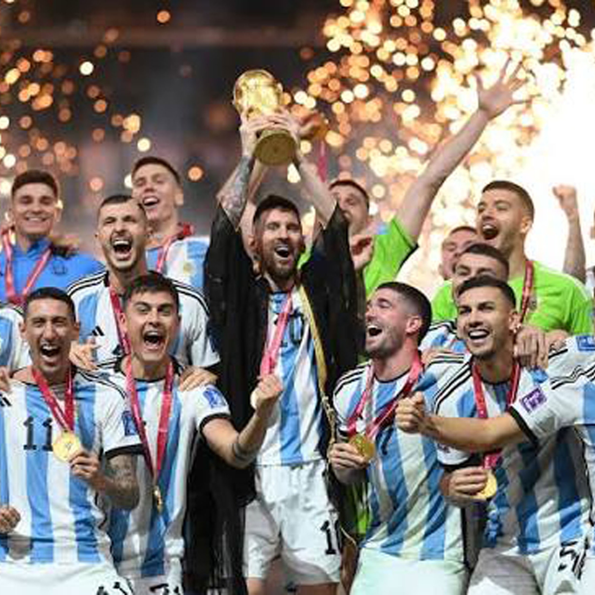 The World Cup is here!!!  Scott Parks comes on to talk soccer episode artwork