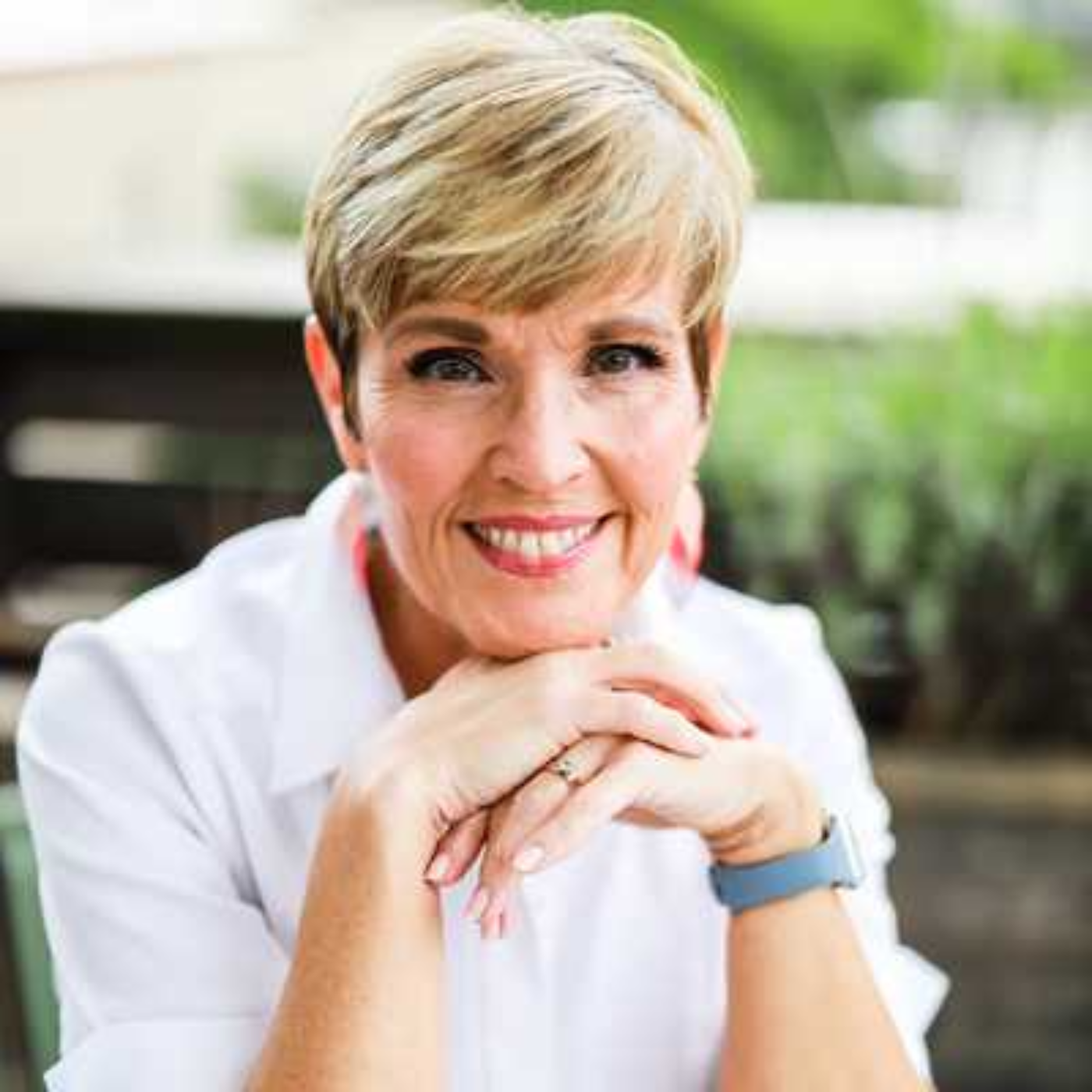 Empowering Executives to Lead Authentically with The Intentional Optimist Transformational Coach Andrea Johnson