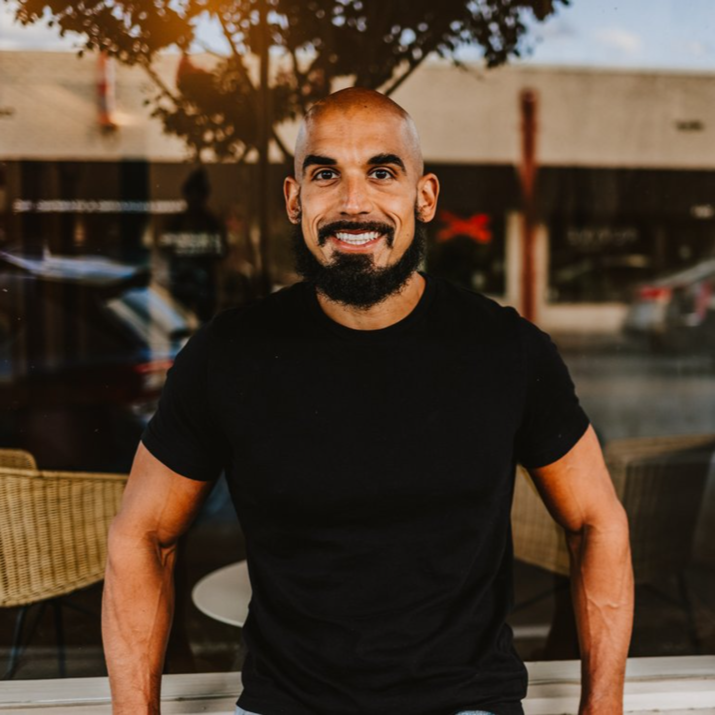 Transform Your Health with a Chiropractor Doctor's Natural Healing Techniques!