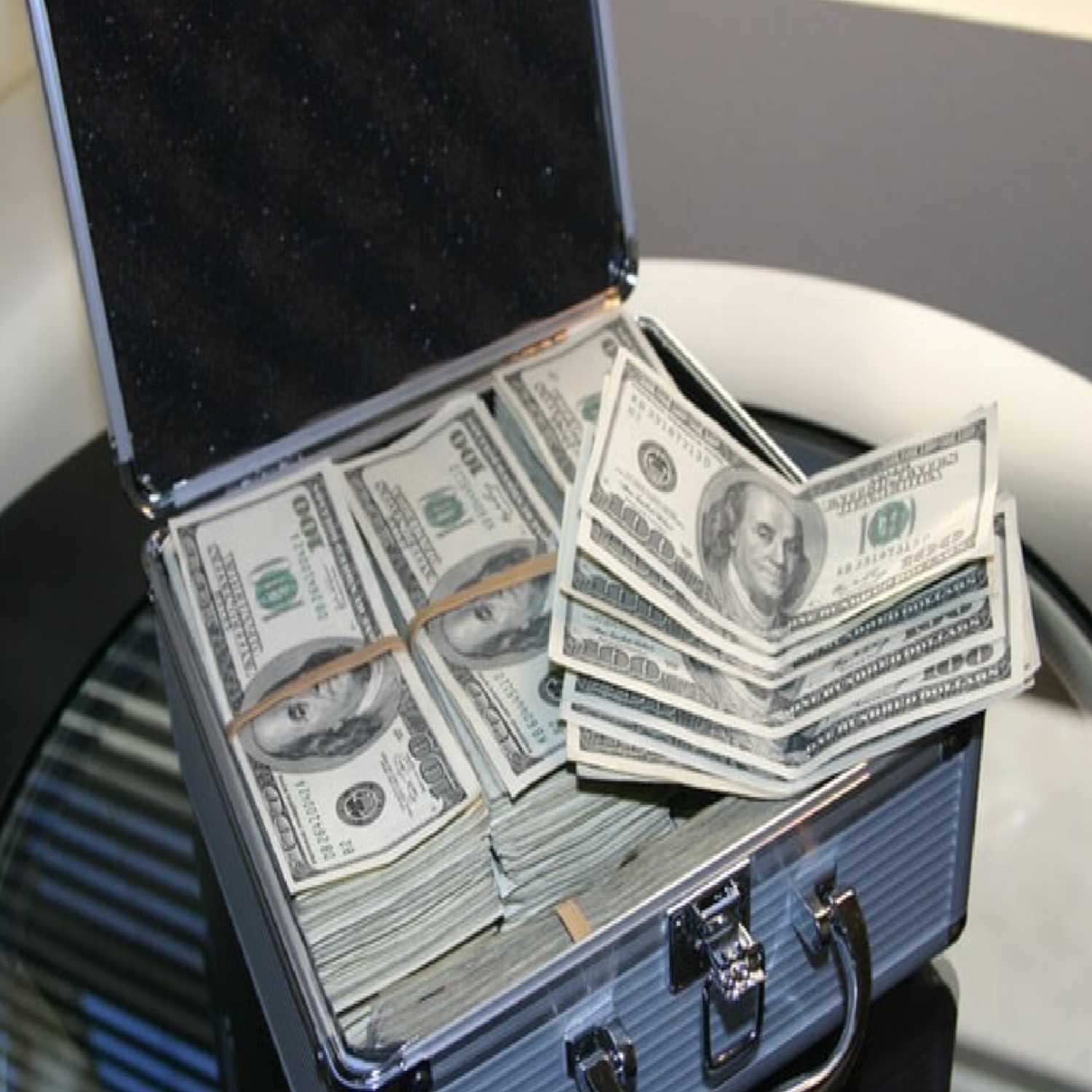 Embezzlement in the CMA Field