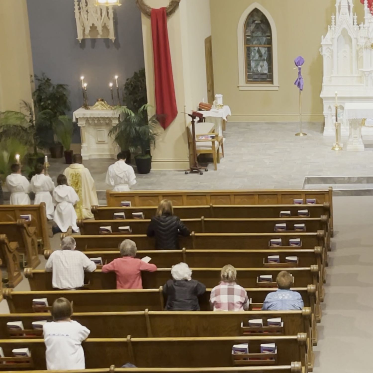 uccat - Holy Spirit -St Edward and St. Malachy on the radio.