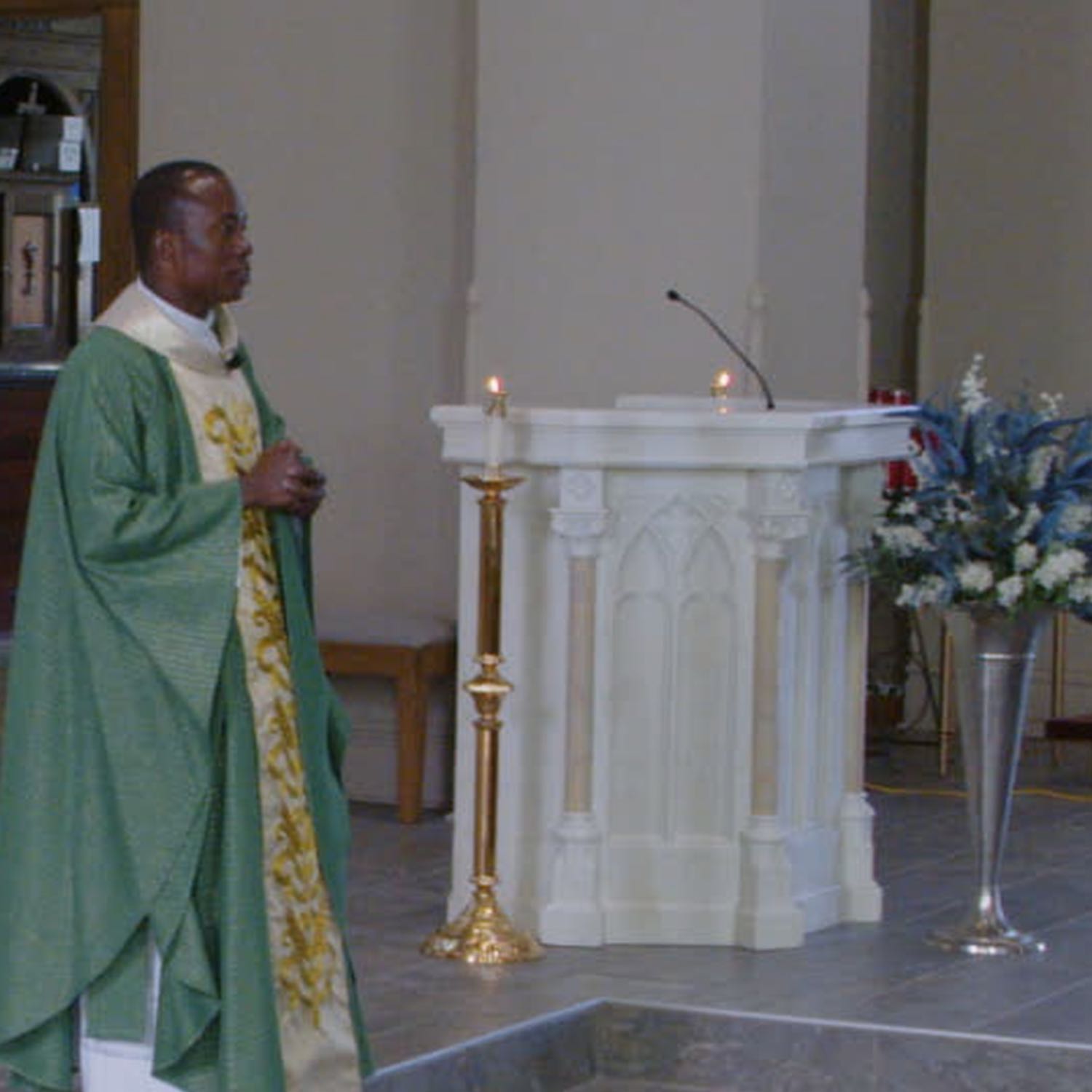 uccat - Holy Spirit -St Edward and St. Malachy on the radio.