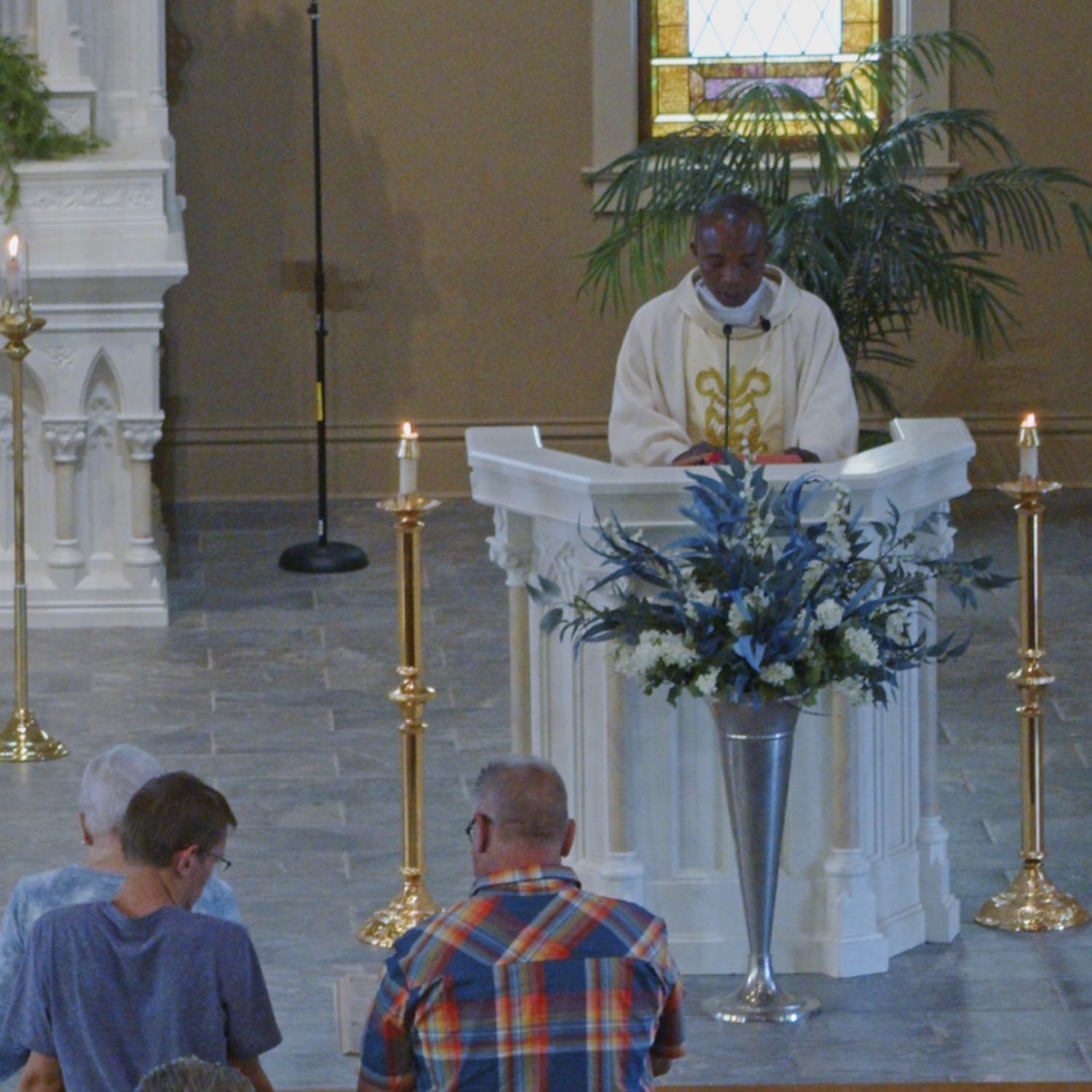 uccat - Holy Spirit -St Edward and St. Malachy on the radio.