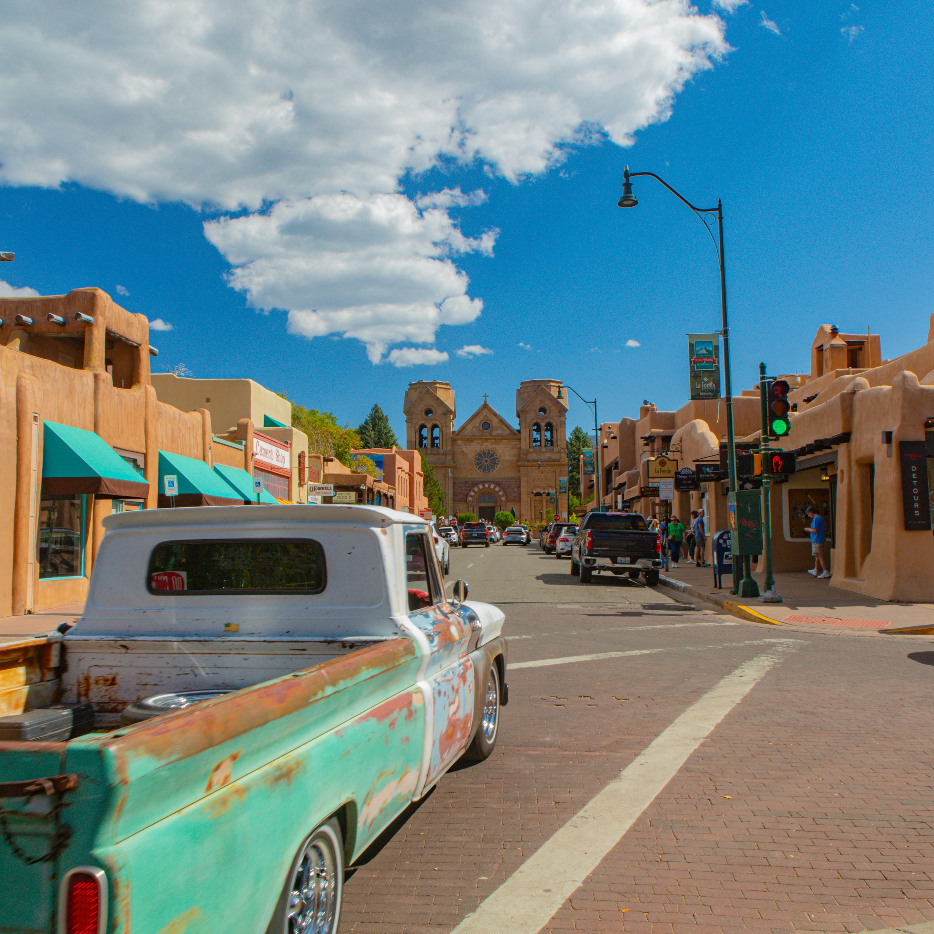 Santa Fe Walking Tour Guide. Discover the History Behind the Sights. episode artwork